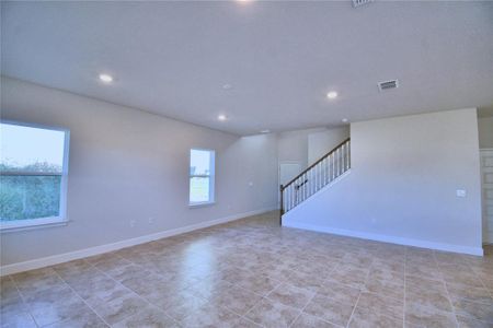 New construction Single-Family house 1417 Leamington Ln, Winter Haven, FL 33884 2202-- photo 4 4