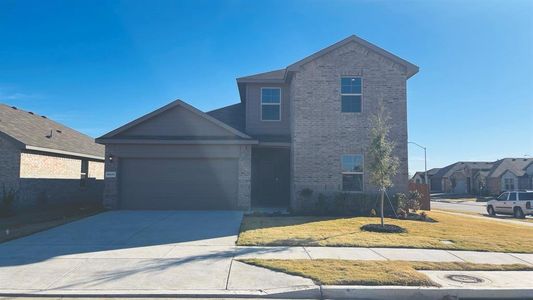 New construction Single-Family house 10613 Dripping Creek Ln, Fort Worth, TX 76036 plan Midland - image