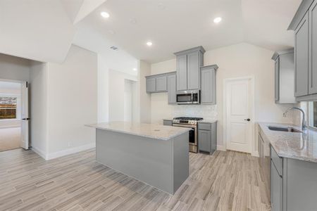 New construction Single-Family house 1609 Community Dr, Cedar Hill, TX 75116 plan Hawthorne - image 8