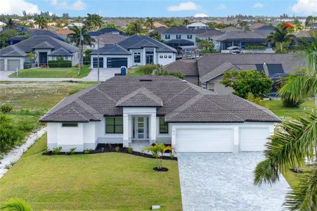 New construction Single-Family house 817 Nw 38Th Pl, Cape Coral, FL 33993 - image