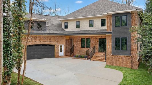 New construction Single-Family house 1330 Twelve Oaks Cir Nw, Atlanta, GA 30327 - image
