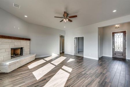 New construction Single-Family house 6231 Old Buena Vista Rd, Maypearl, TX 75167 null- photo 2 2