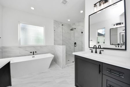 New construction Single-Family house 723 Marcella St, Unit D, Houston, TX 77091 - image 9