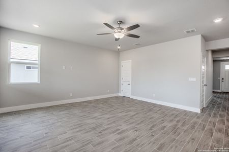 New construction Single-Family house 7334 Walkers Loop, San Antonio, TX 78233 Elevate- photo 10 10