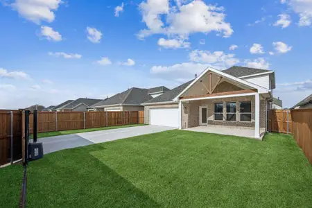 New construction Single-Family house 440 Lost Creek Trl, Waxahachie, TX 75165 - image 4