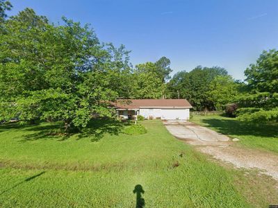 New construction Single-Family house 3010 Se 41St St, Paris, TX 75462 - image