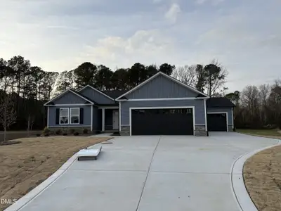 New construction Single-Family house 241 Maxwell Farm Ln, Selma, NC 27576 - image