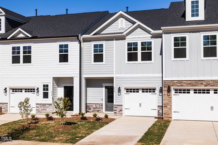 New construction Townhouse house 218 Sweetbay Tree Dr, Wendell, NC 27591 Magnolia- photo 0 0