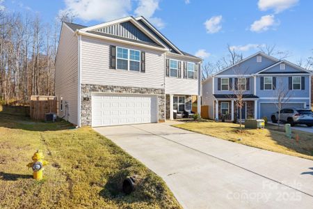 New construction Single-Family house 196 Carriage Cove Cir, Mocksville, NC 27028 - image