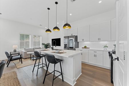 New construction Single-Family house 328 Neyland St, Houston, TX 77022 - image 16