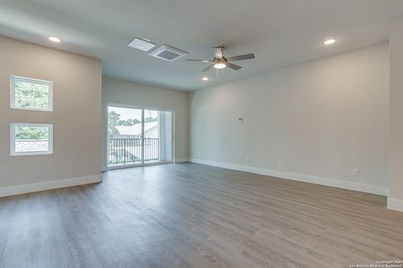 New construction Condo/Apt house 415 Ira Avenue, Unit 2101, San Antonio, TX 78209 - photo 8 8