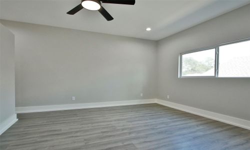 New construction Single-Family house 69 Wick Willow Rd, Montgomery, TX 77356 - image 18