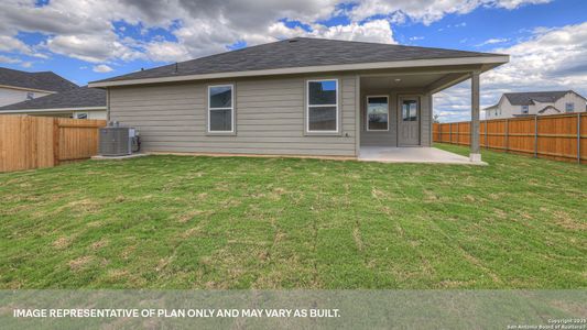 New construction Single-Family house 132 Las Lomas, San Marcos, TX 78666 - image