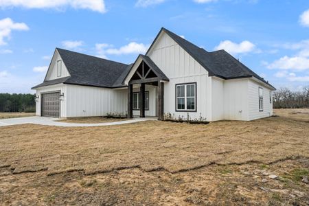 New construction Single-Family house 93 Long Horn Lp, New Waverly, TX 77358 - image