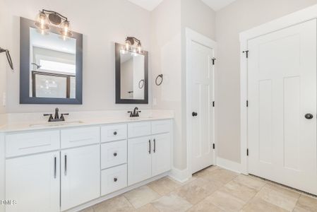 New construction Single-Family house 125 Tee Dr, Selma, NC 27576 - image 7