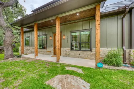 New construction Single-Family house 2001 Granite Cove Rd, Kingsland, TX 78639 - image