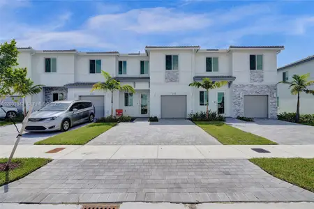 New construction Townhouse house 732 Se 13Th Ct, Unit 732, Homestead, FL 33034 - image
