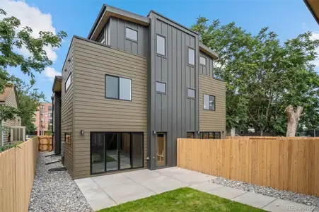 New construction Duplex house 2122 S Cherokee St, Denver, CO 80223 - image
