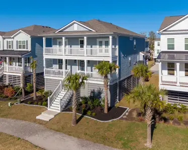 New construction Single-Family house 1562 N Lakeshore Dr, Mount Pleasant, SC 29466 - image