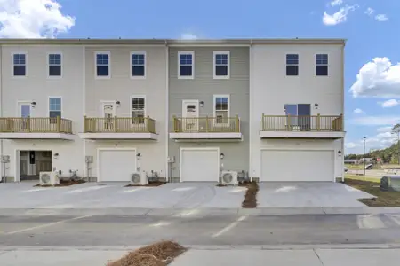 New construction Townhouse house 206 Laurelhurst Ln, Johns Island, SC 29455 - image