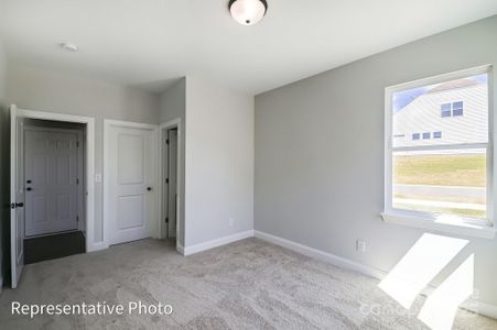 New construction Single-Family house 5104 Heathland Dr, Unit 73, Charlotte, NC 28215 Cypress - photo 28 28