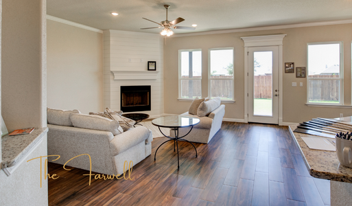 New construction Single-Family house 851 Williamson Rd, Granbury, TX 76048 null- photo 6 6