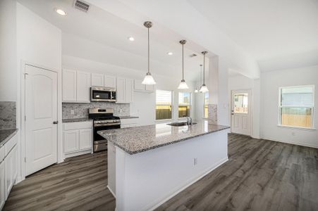 New construction Single-Family house 11025 Ondrea Dr, Willis, TX 77318 - image 9