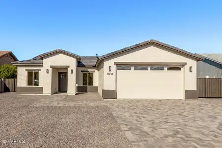 New construction Single-Family house 10202 W Sasabe Dr, Arizona City, AZ 85123 - image