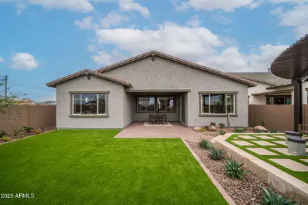 New construction Single-Family house 3830 S Gladiolus Cir, Mesa, AZ 85212 plan Cambridge - image