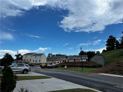 New construction Townhouse house 2335 Portrush Way, Smyrna, GA 30339 null- photo 4 4