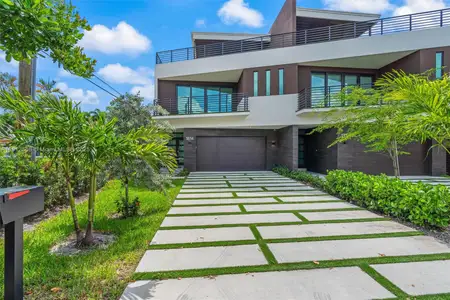 New construction Townhouse house 1814 Middle River Dr, Fort Lauderdale, FL 33305 - image