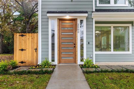 New construction Single-Family house 2500 Lowery St, Dallas, TX 75215 - image