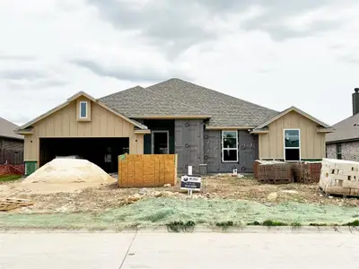 New construction Single-Family house 697 Fossil Wood Dr, Fort Worth, TX 76179 null- photo 0