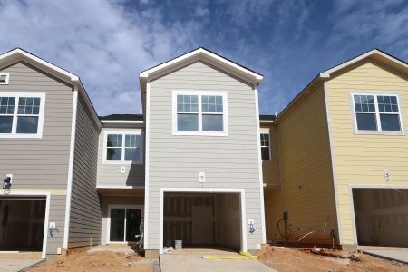 New construction Townhouse house 3193 Mission Olive Pl, New Hill, NC 27562 Hazelnut - Townhome Series- photo 46 46