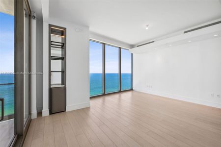 New construction Condo/Apt house 17975 Collins Ave, Unit 2402, Sunny Isles Beach, FL 33160 - photo 11 11