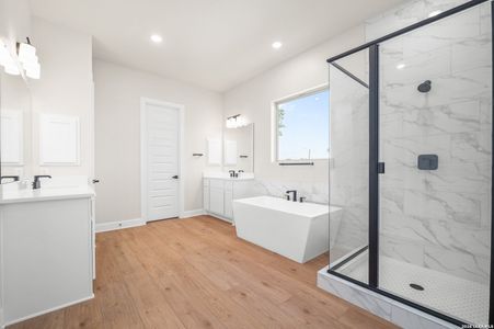 New construction Single-Family house 671 Legend Park, Castroville, TX 78009 plan 2674 - image 5