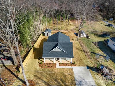 New construction Single-Family house 119 E Ohio Ave, Bessemer City, NC 28016 null- photo 19 19