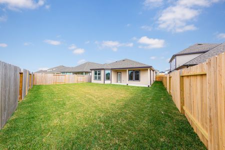 New construction Single-Family house 3021 Bristlegrass St, Brookshire, TX 77423 plan The Benbrook - image 3