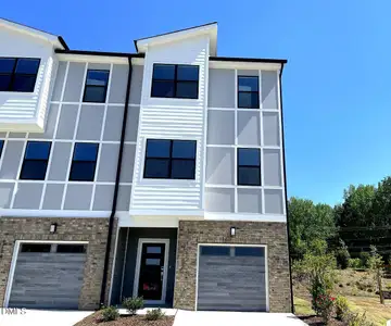 New construction Townhouse house 1112 Bacchanal Ln, Morrisville, NC 27560 - image