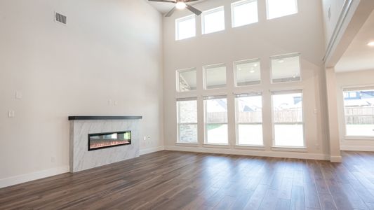 New construction Single-Family house 1313 Flamingo Rd, Forney, TX 75126 Remington 2F (w/Media)- photo 7 7