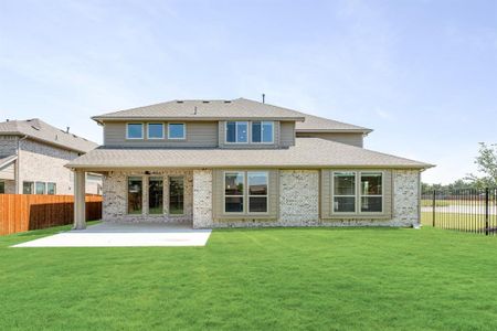 New construction Single-Family house 1105 Cardinal Dr, Midlothian, TX 76065 plan Spring Cress II - image
