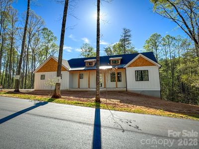 New construction Single-Family house 20 Nature Walk Ln, Etowah, NC 28739 - image