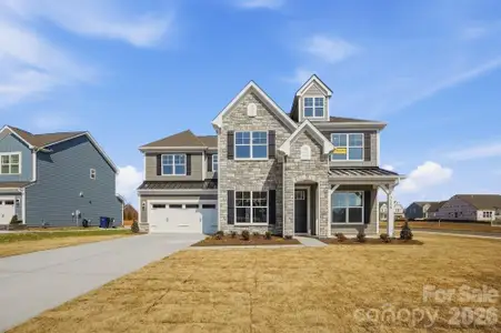 New construction Single-Family house 3504 Charolais Ln, Harrisburg, NC 28075 plan Colfax - image