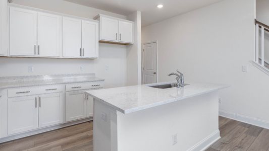 New construction Townhouse house 945 Kensley Grove Ln, Fuquay Varina, NC 27526 plan Litchfield - image 9