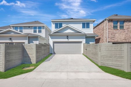 New construction Single-Family house 1426 Roundup Wy, Argyle, TX 76226 plan The Huntmere - image