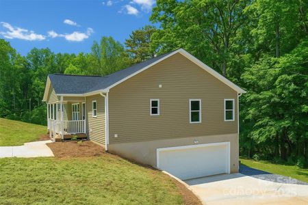 New construction Single-Family house 206 Fairway Dr, Rutherfordton, NC 28139 - image