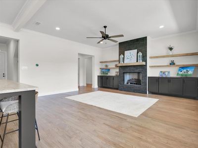 New construction Single-Family house 1021 Silver Sage Trl, Weatherford, TX 76085 - image 5