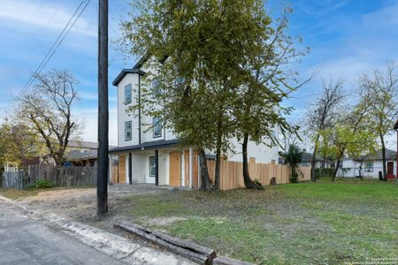 New construction Multi-Family house 726 Arthur St, San Antonio, TX 78202 - image