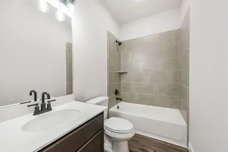 New construction Single-Family house 6611 Freret Bayou Dr, Baytown, TX 77523 - image 9