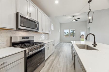 New construction Single-Family house 22738 Norcrest Hills Dr, Katy, TX 77449 plan Zinnia - image 12